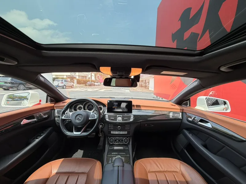 Mercedes-Benz CLS 2017 CLS 260 Versión Yi Cai interior foto 12