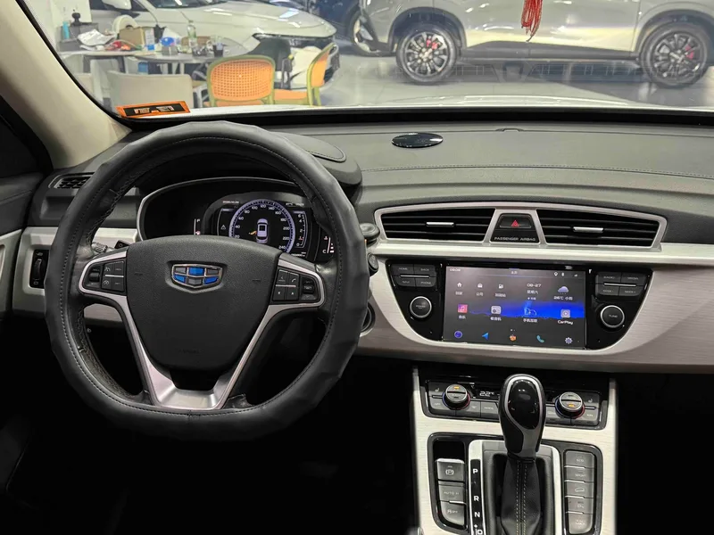 Geely Boyue 2016 1.8TD Automatic four-wheel drive smart model interior photo 12