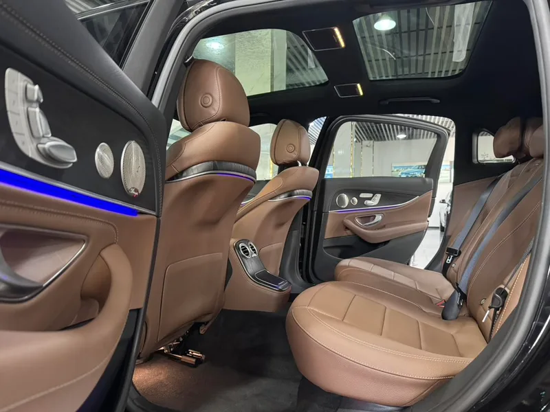 Mercedes-Benz E-Class 2023 E 300 L Люксовый Спортивный седан экстерьер фото 5