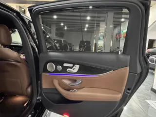 Mercedes-Benz E-Class 2023 E 300 L Люксовый Спортивный седан интерьер фото 9
