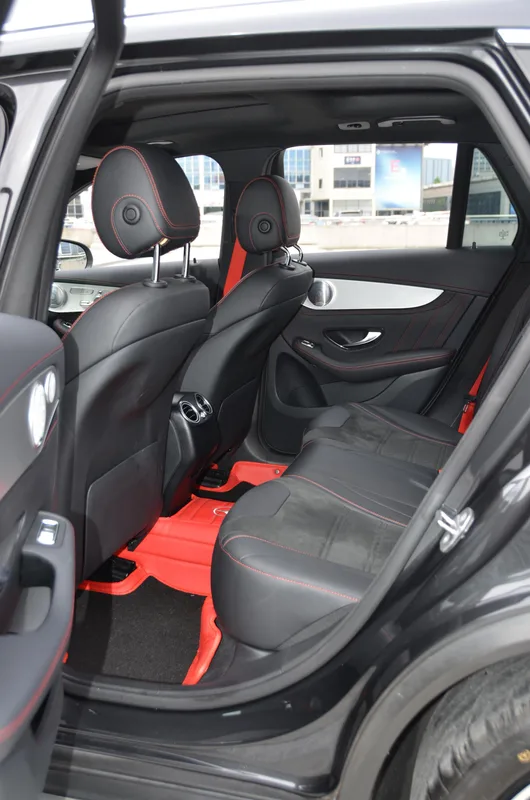Mercedes-Benz GLC AMG 2020 AMG GLC 43 4MATIC interior foto 9