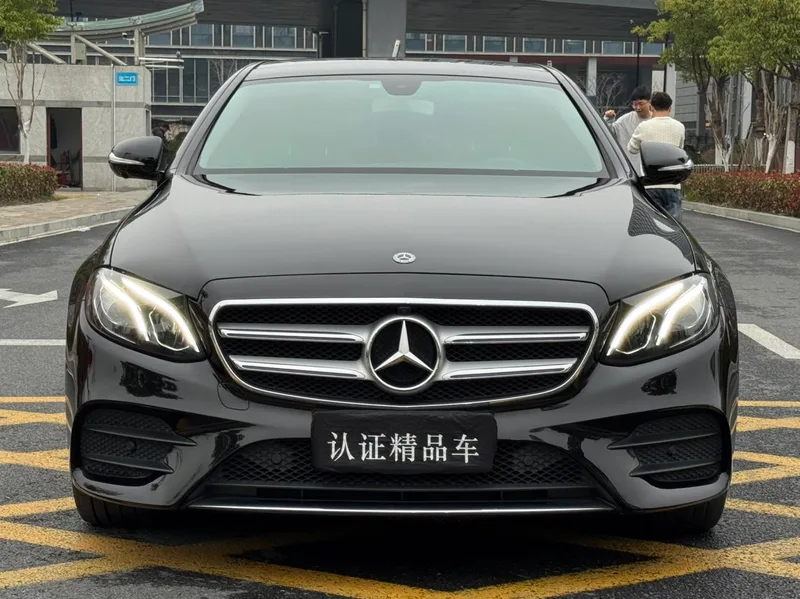 Mercedes-Benz E-Class 2020 Restyling E 300 L Sports fashion type exterior photo 2