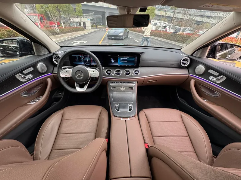 Mercedes-Benz E-Class 2020 Restyling E 300 L Sports fashion type exterior photo 10