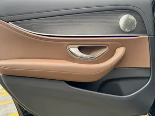 Mercedes-Benz E-Class 2020 Restyling E 300 L Sports fashion type interior photo 19