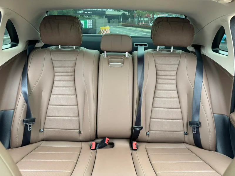 Mercedes-Benz E-Class 2020 Restyling E 300 L Sports fashion type interior photo 20