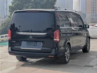 Mercedes-Benz V-Class 2018 V 260 Pilot Edition Country VI exterior photo 4