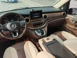 Mercedes-Benz V-Class 2018 V 260 Pilot Edition Country VI exterior photo 10