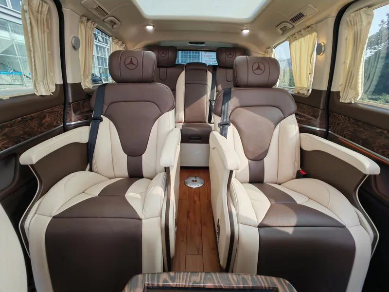 Mercedes-Benz V-Class 2018 V 260 Pilot Edition Country VI interior photo 12