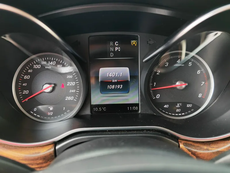 Mercedes-Benz V-Class 2018 V 260 Pilot Edition Country VI interior photo 14