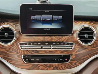 Mercedes-Benz V-Class 2018 V 260 Pilot Edition Country VI interior photo 15