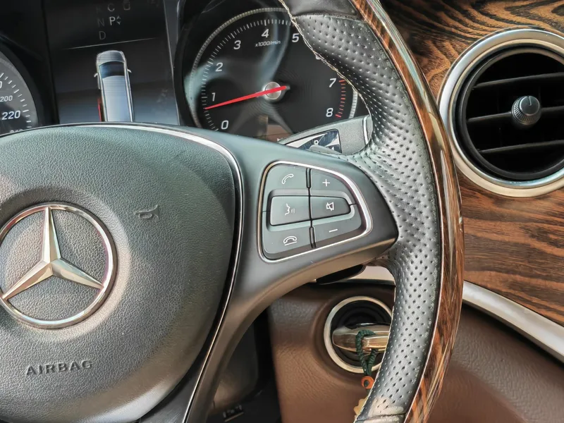 Mercedes-Benz V-Class 2018 V 260 Pilot Edition Country VI interior photo 18