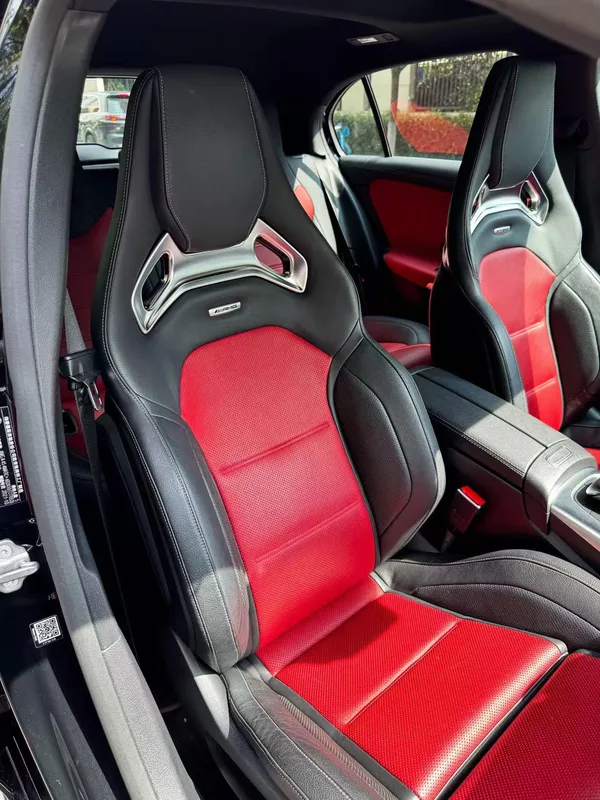 Mercedes-Benz Mercedes-AMG A-Class 2020 Reforma AMG A 45 4MATIC interior foto 10