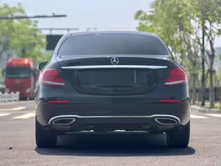 Mercedes-Benz E-Class 2020 E 300 L De lujo exterior foto 6