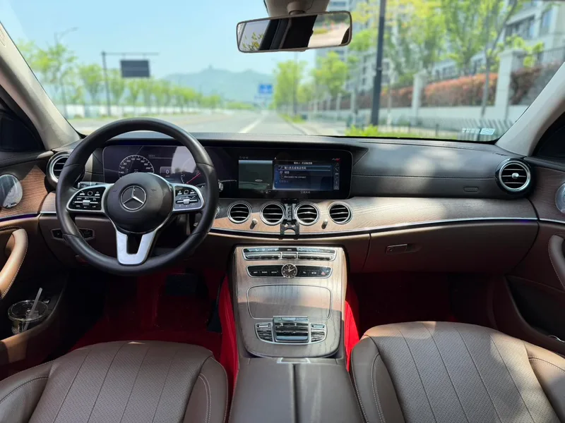 Mercedes-Benz E-Class 2020 E 300 L De lujo exterior foto 8