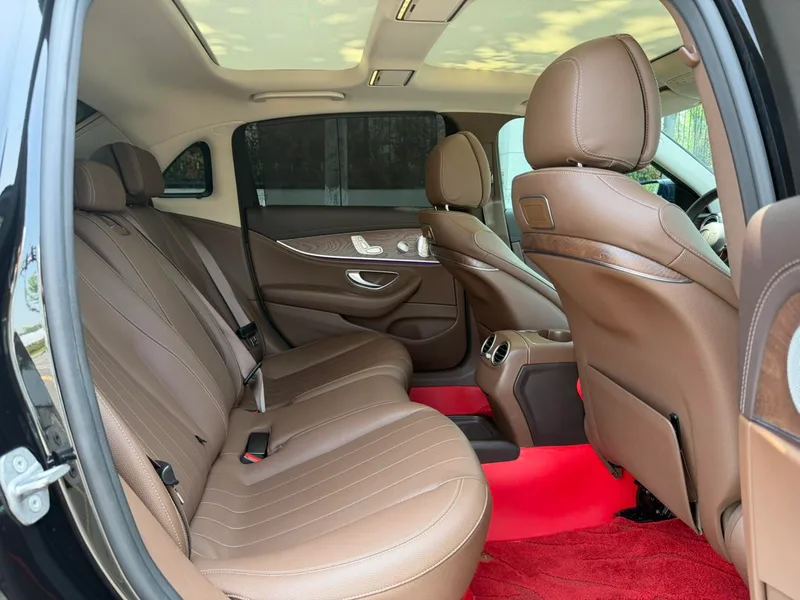 Mercedes-Benz E-Class 2020 E 300 L De lujo exterior foto 9