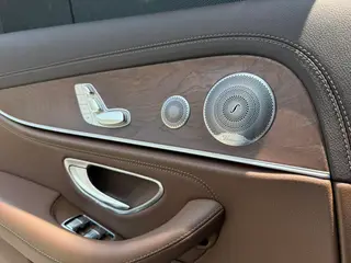 Mercedes-Benz E-Class 2020 E 300 L De lujo interior foto 15