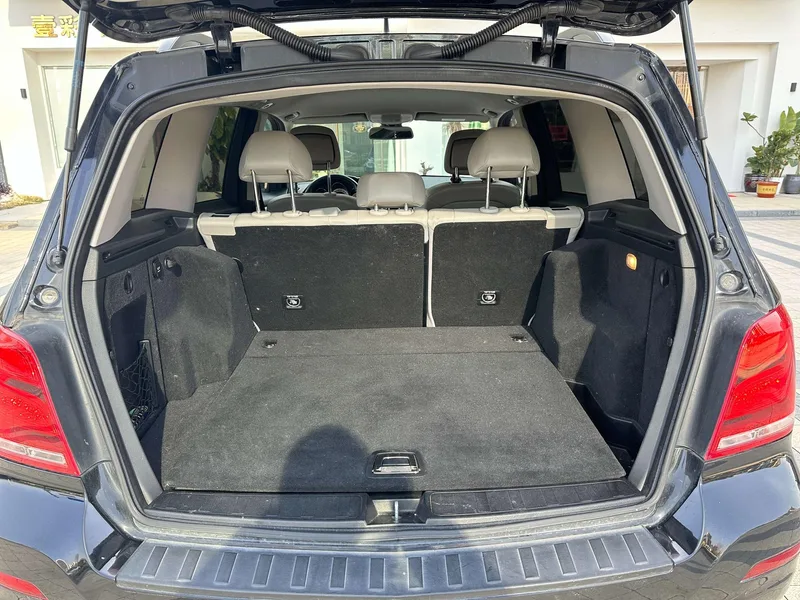 Mercedes-Benz GLK-Class 2013 GLK 300 4MATIC Dinámico interior foto 14