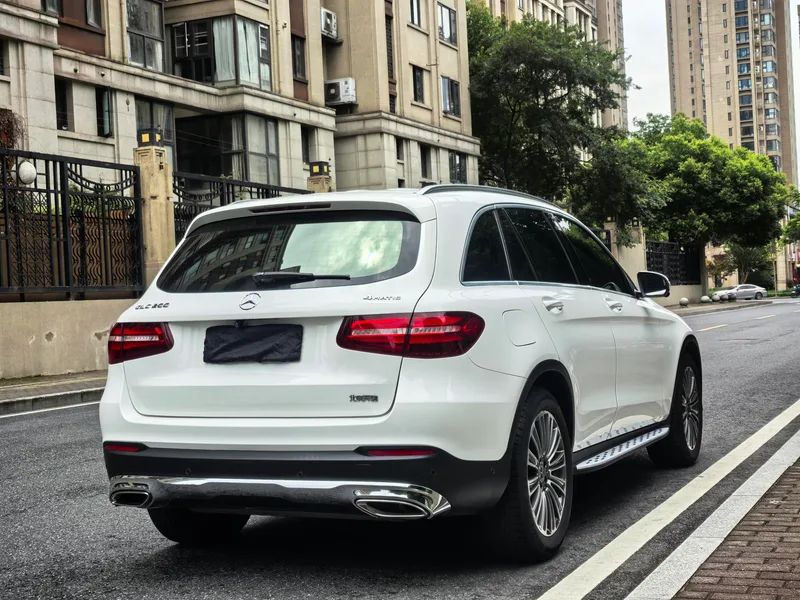 Mercedes-Benz GLC 2017 GLC 200 4MATIC exterior photo 4