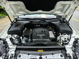 Mercedes-Benz GLC 2017 GLC 200 4MATIC interior photo 12