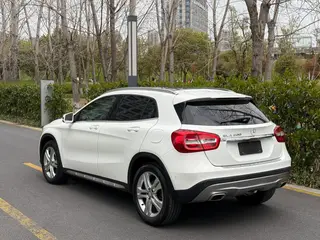 Mercedes-Benz GLA 2016 GLA 200 Type dynamique extérieur photo 5