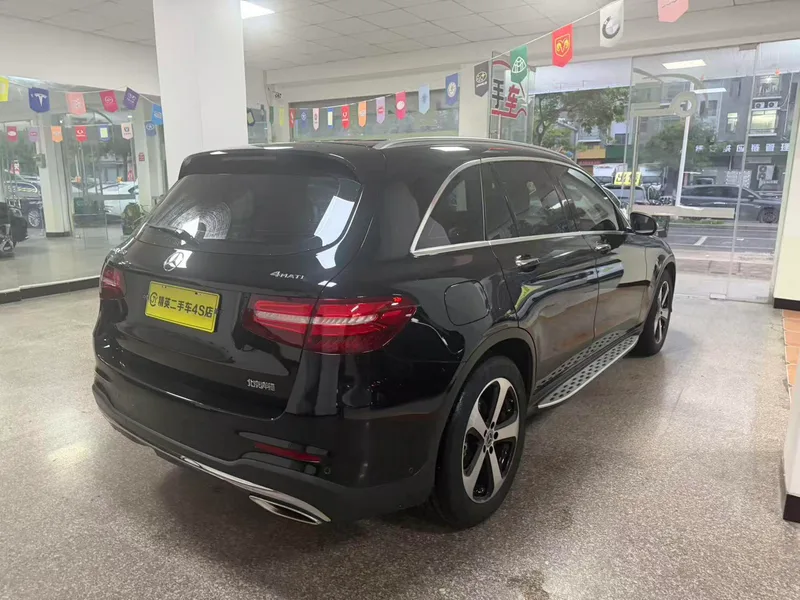 Mercedes-Benz GLC 2019 GLC 260 L 4MATIC Dinámico exterior foto 5
