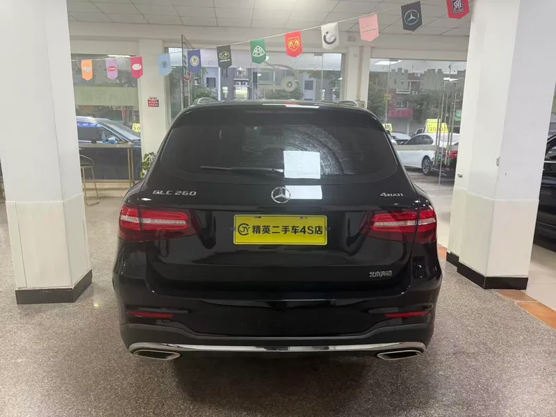 Mercedes-Benz GLC 2019 GLC 260 L 4MATIC Dinámico exterior foto 7