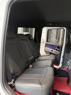 Mercedes-Benz G-Class 2023 G 500 intérieur photo 13