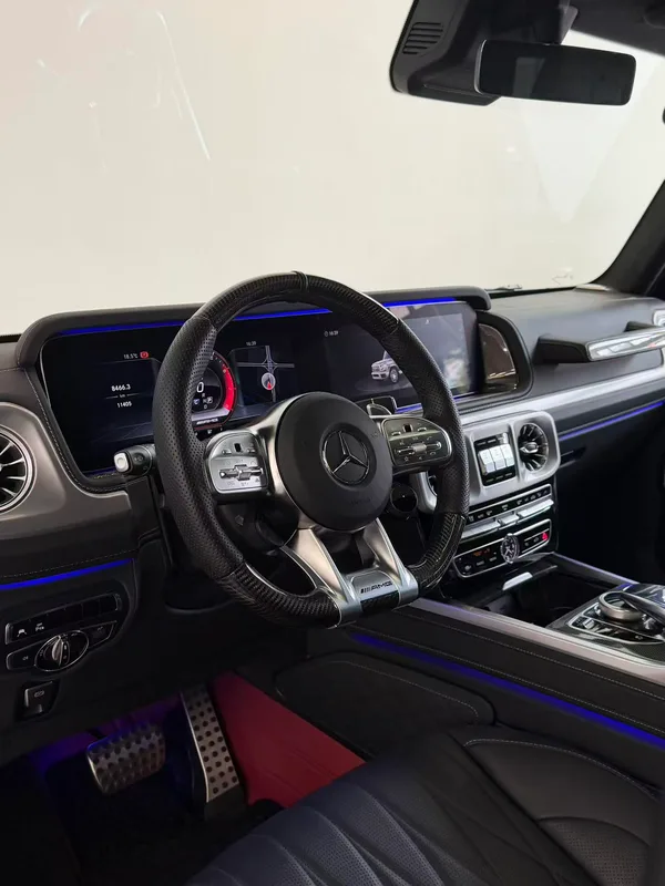Mercedes-Benz G-Class 2023 G 500 intérieur photo 14