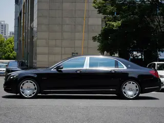 Mercedes-Benz Mercedes-Maybach S-Class 2017 S 500 4MATIC extérieur photo 3