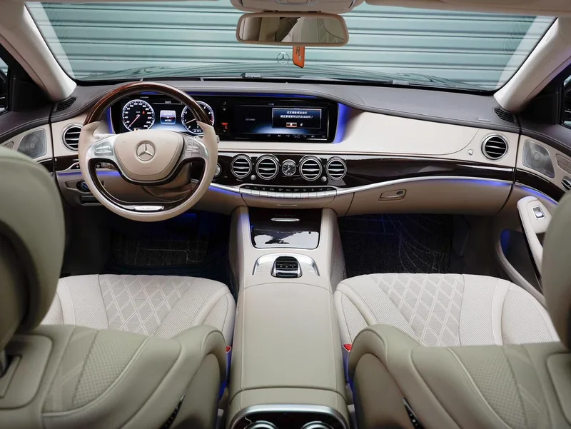 Mercedes-Benz Mercedes-Maybach S-Class 2017 S 500 4MATIC intérieur photo 13