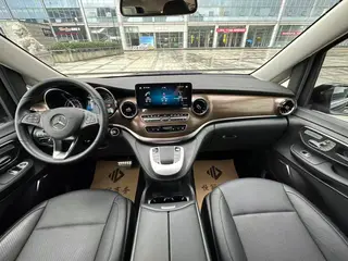 Mercedes-Benz V-Class 2021 V 260 Versión de lujo exterior foto 8