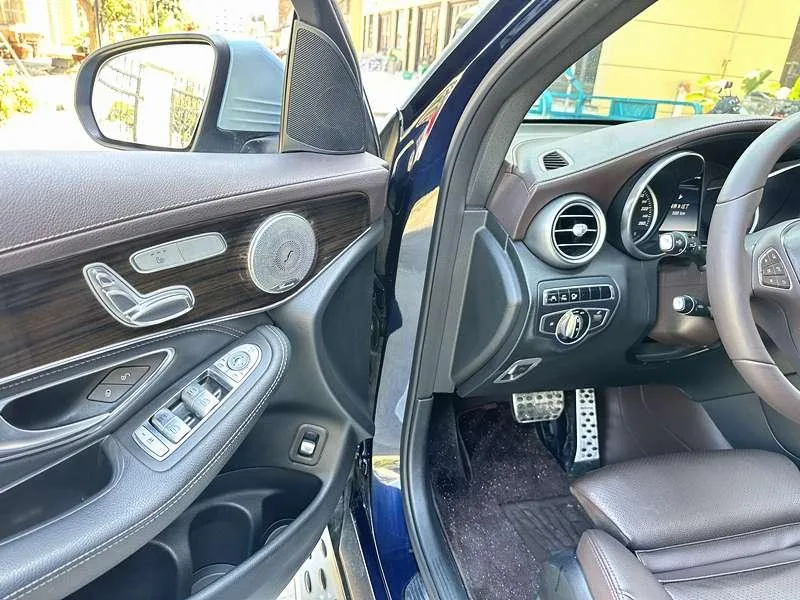 Mercedes-Benz GLC 2016 GLC 260 4MATIC Type de luxe extérieur photo 8