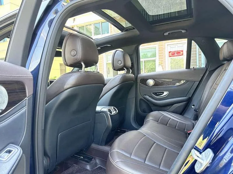 Mercedes-Benz GLC 2016 GLC 260 4MATIC Type de luxe intérieur photo 11