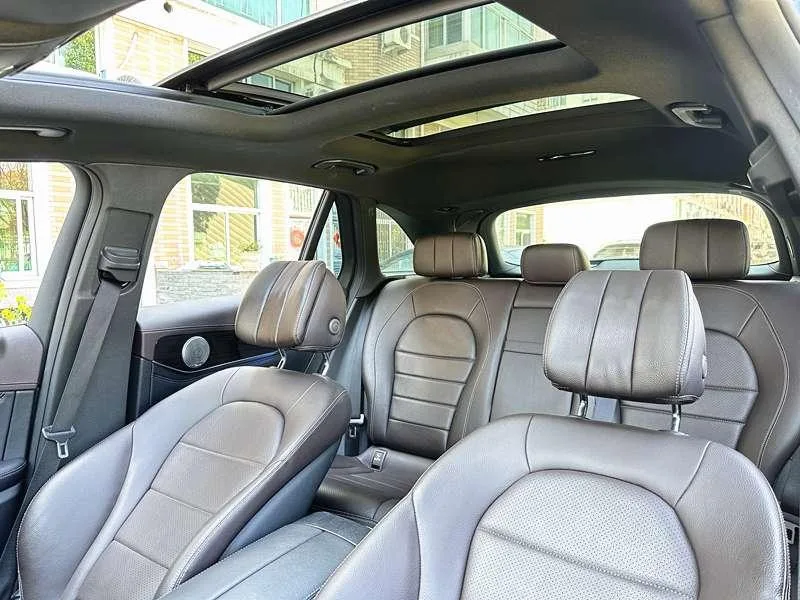 Mercedes-Benz GLC 2016 GLC 260 4MATIC Type de luxe intérieur photo 17