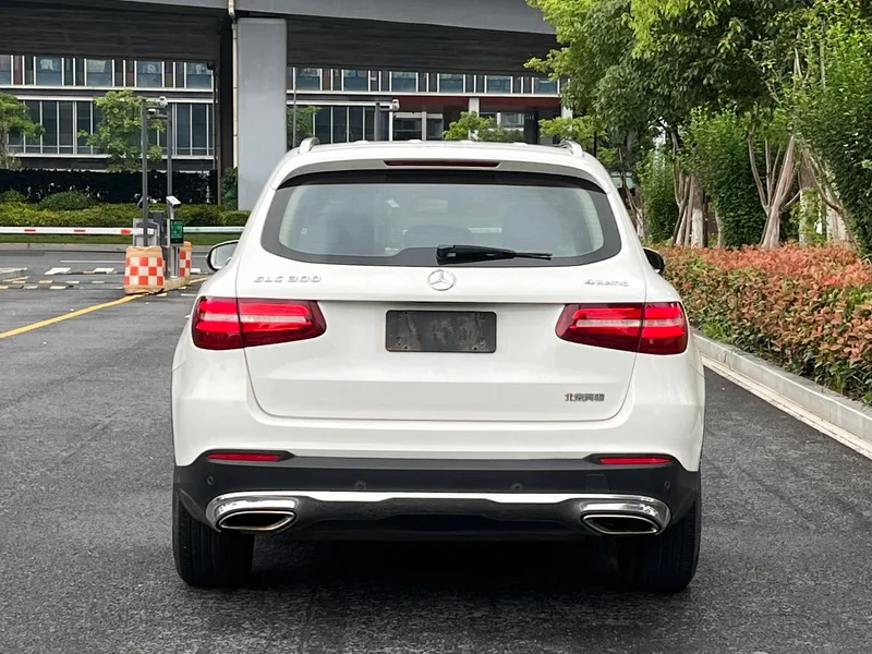 Mercedes-Benz GLC 2016 GLC 300 4MATIC Dynamic exterior photo 3