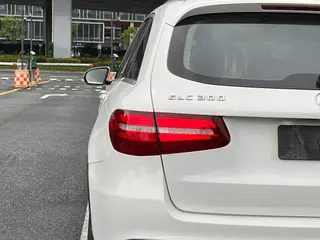 Mercedes-Benz GLC 2016 GLC 300 4MATIC Dynamic exterior photo 6