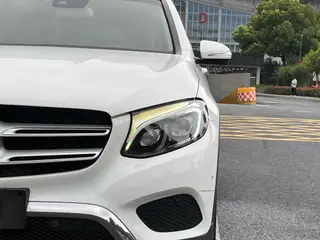 Mercedes-Benz GLC 2016 GLC 300 4MATIC Dynamic exterior photo 7