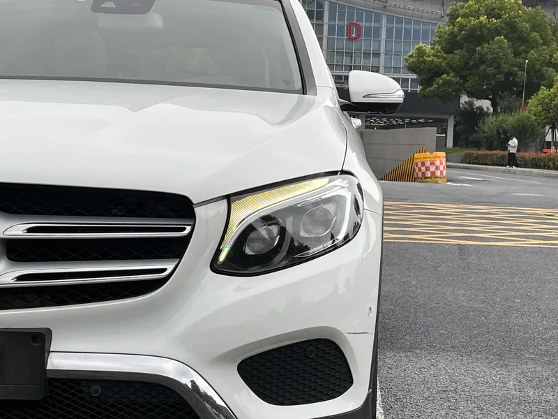 Mercedes-Benz GLC 2016 GLC 300 4MATIC Dynamic exterior photo 7