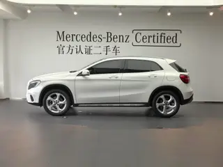 Mercedes-Benz GLA 2017 GLA 200 Dinámico exterior foto 2