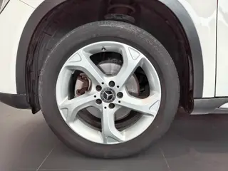 Mercedes-Benz GLA 2017 GLA 200 Dinámico interior foto 10