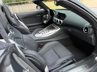 Mercedes-Benz AMG GT 2019 AMG GT C interior photo 15