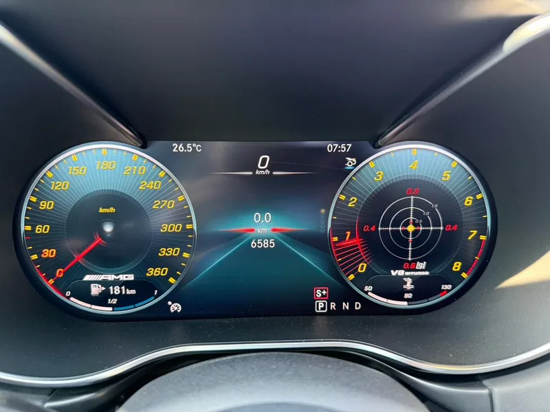 Mercedes-Benz AMG GT 2019 AMG GT C interior photo 17