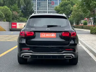 Mercedes-Benz GLC 2022 Tres cambios GLC 260 L 4MATIC Dinámico exterior foto 4