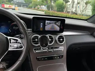 Mercedes-Benz GLC 2022 Tres cambios GLC 260 L 4MATIC Dinámico interior foto 17