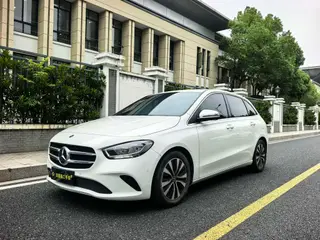 Mercedes-Benz B-Class 2022 B 180 Style tendance extérieur photo 1