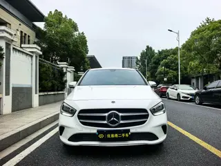 Mercedes-Benz B-Class 2022 B 180 Style tendance extérieur photo 2