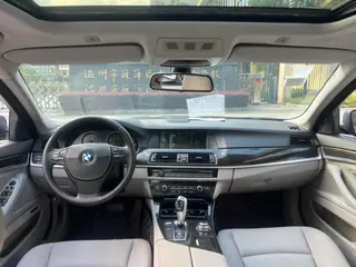 BMW 5 Series 2012 530Li Luxury type interior photo 9