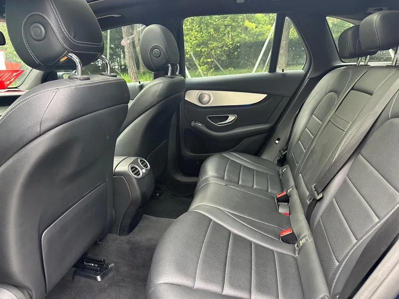 Mercedes-Benz GLC 2016 GLC 200 4MATIC interior photo 16