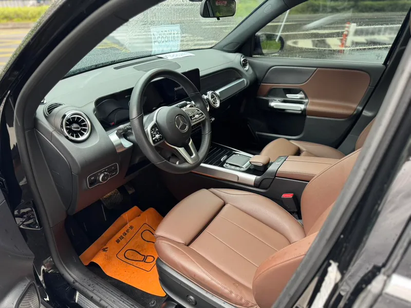 Mercedes-Benz GLB 2022 Reforma GLB 200 Dinámico exterior foto 4