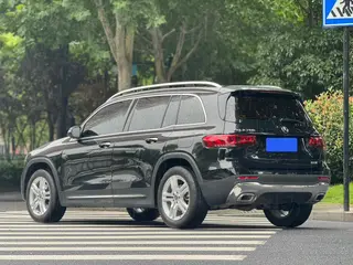 Mercedes-Benz GLB 2022 Reforma GLB 200 Dinámico interior foto 10